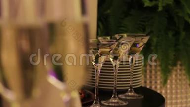 香槟杯，香槟杯，宴会设计，香槟特写，宴会内部，室内